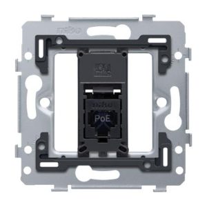 Niko 1 RJ45-aansluiting UTP Cat. 6A, klaar voor PoE++, vlakke uitvoering, i