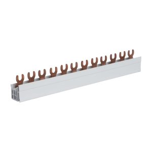 Hager Aansluitkamrail ten behoeve van 4 automaten, 3p, 16mm²