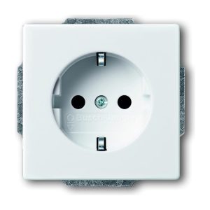 Busch-Jaeger ABB Future Wandcontactdoos IP21